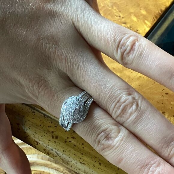 Natural White Diamond Sterling Silver Ring Size 10 - Picture 4 of 9